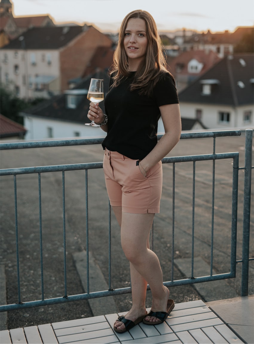 shorts 22 peach